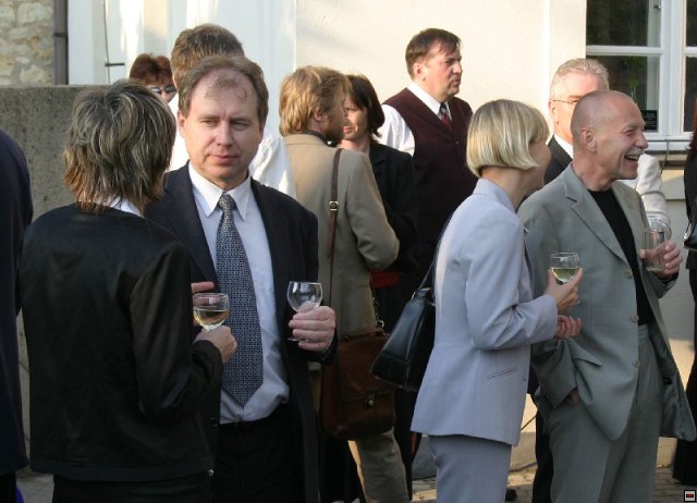 img00026.jpg