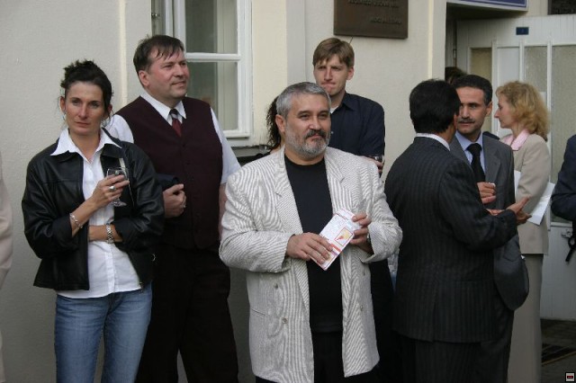 img00028.jpg