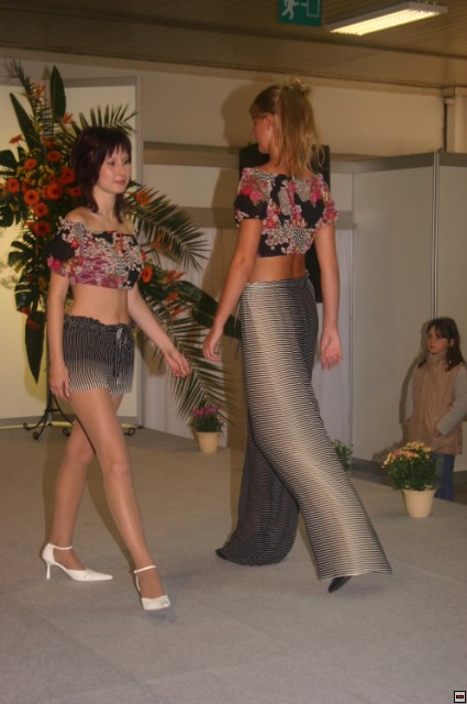img00062.jpg